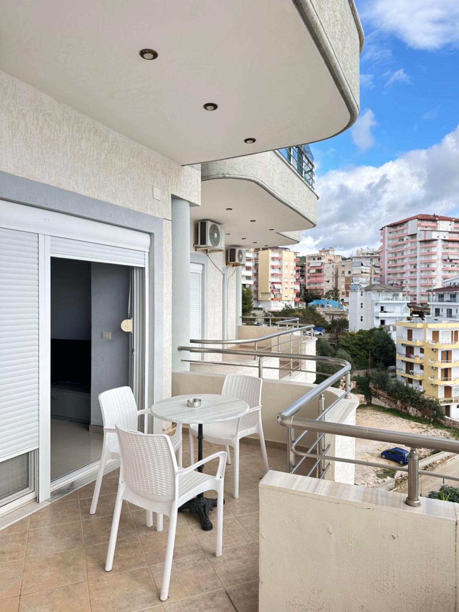 Agora Sea View Apartment Sarandë Eksteriør bilde
